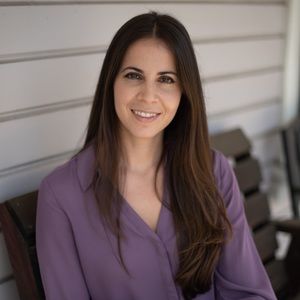 Meet your Posher, Elisa